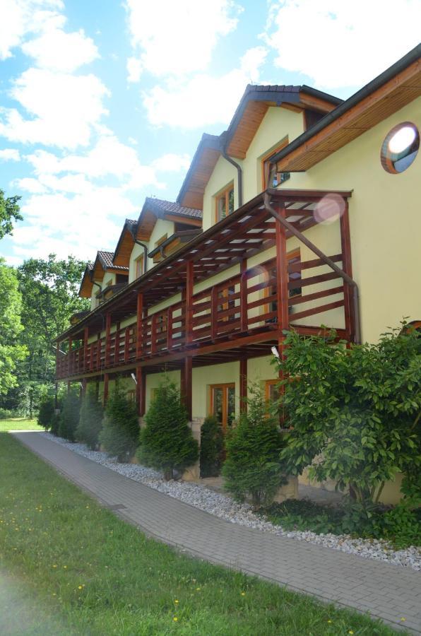Hotel Tenis Chrząstowice Exterior foto